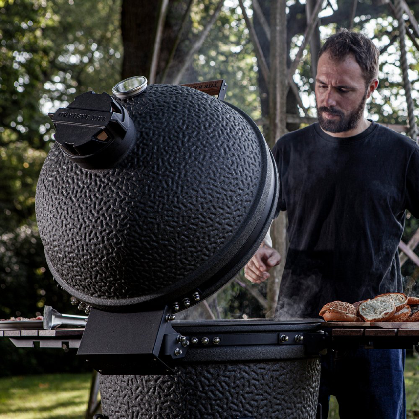 Kamado Grills