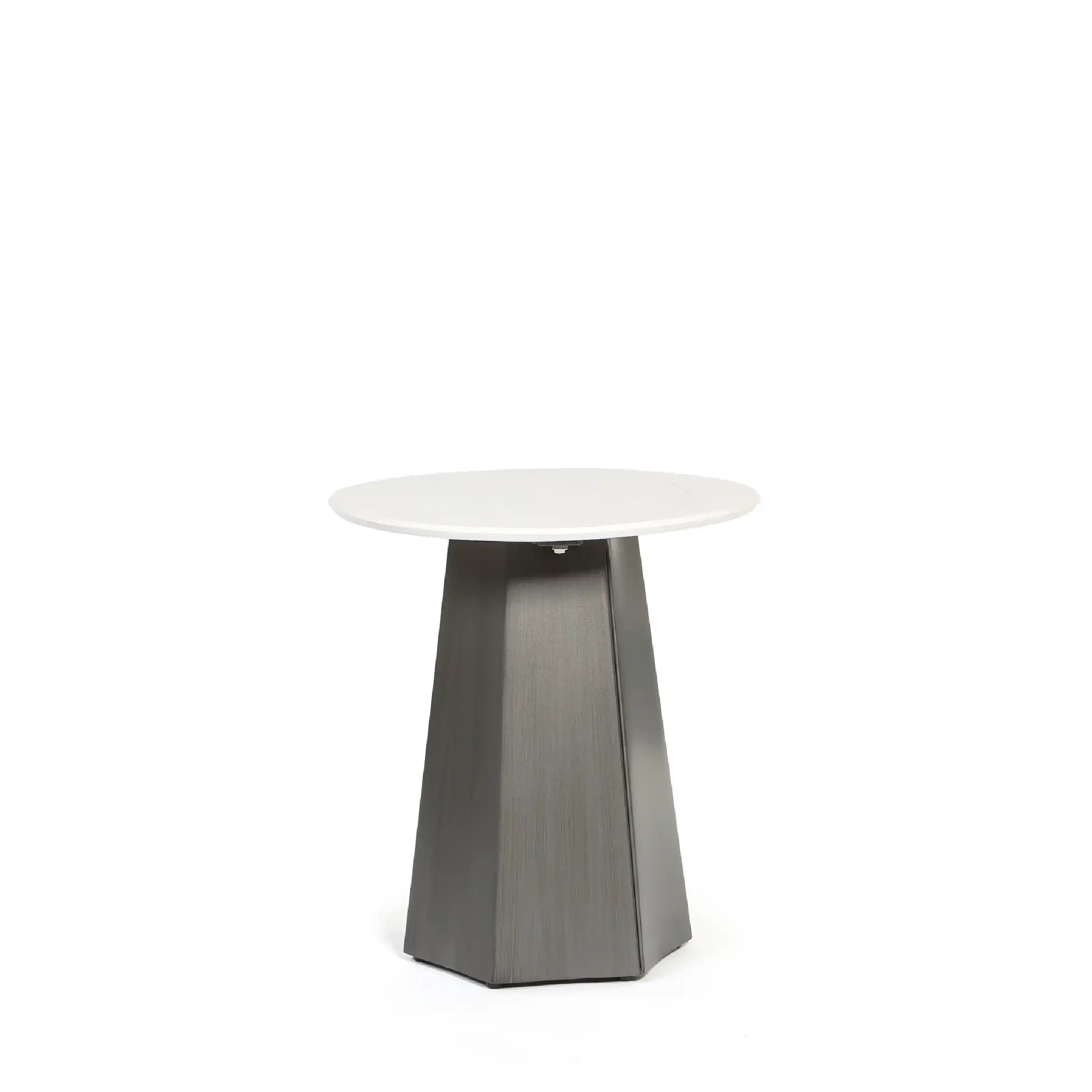 Nicoya 20" Elliptical Side Table