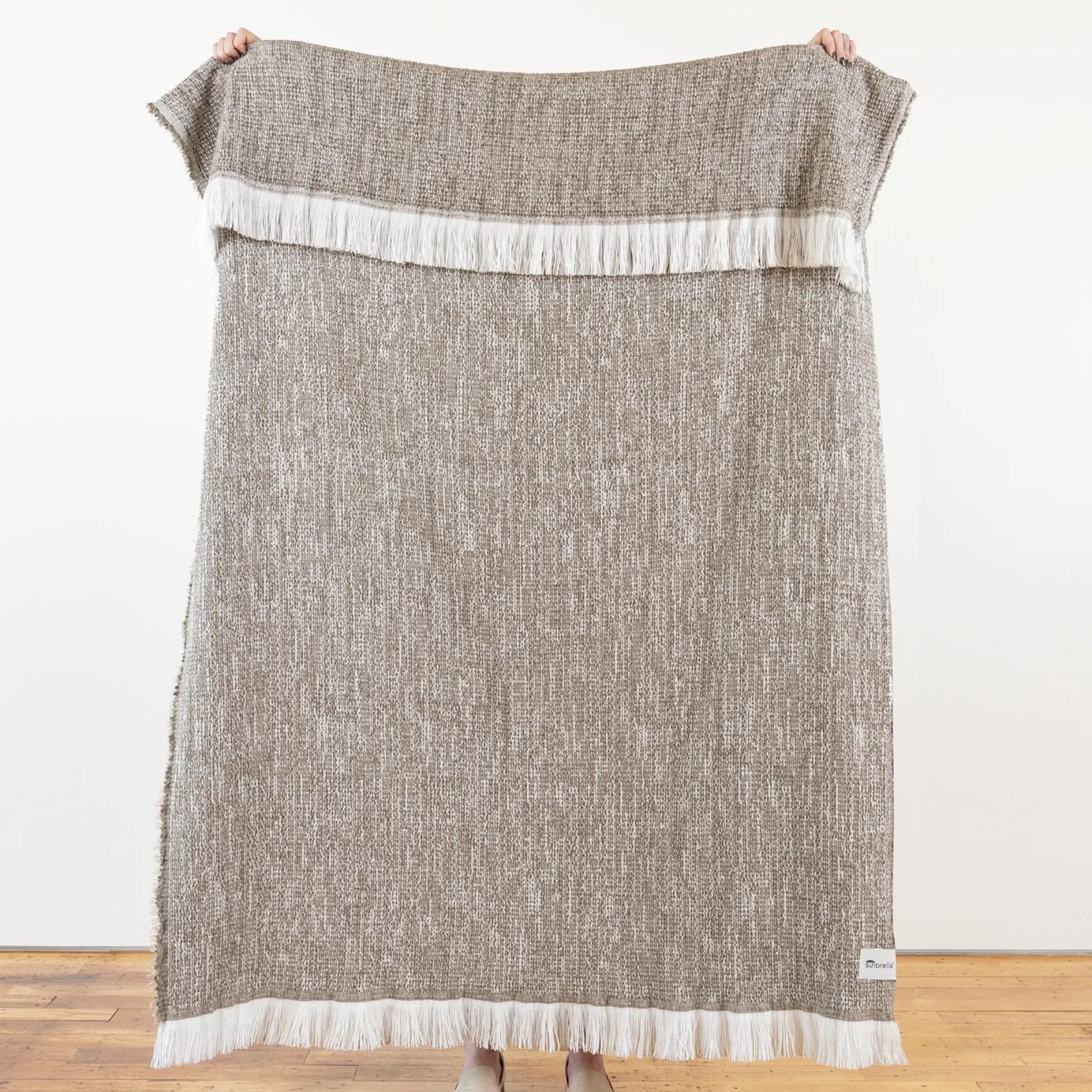 Crosshatch Indoor Outdoor Throw - Latte