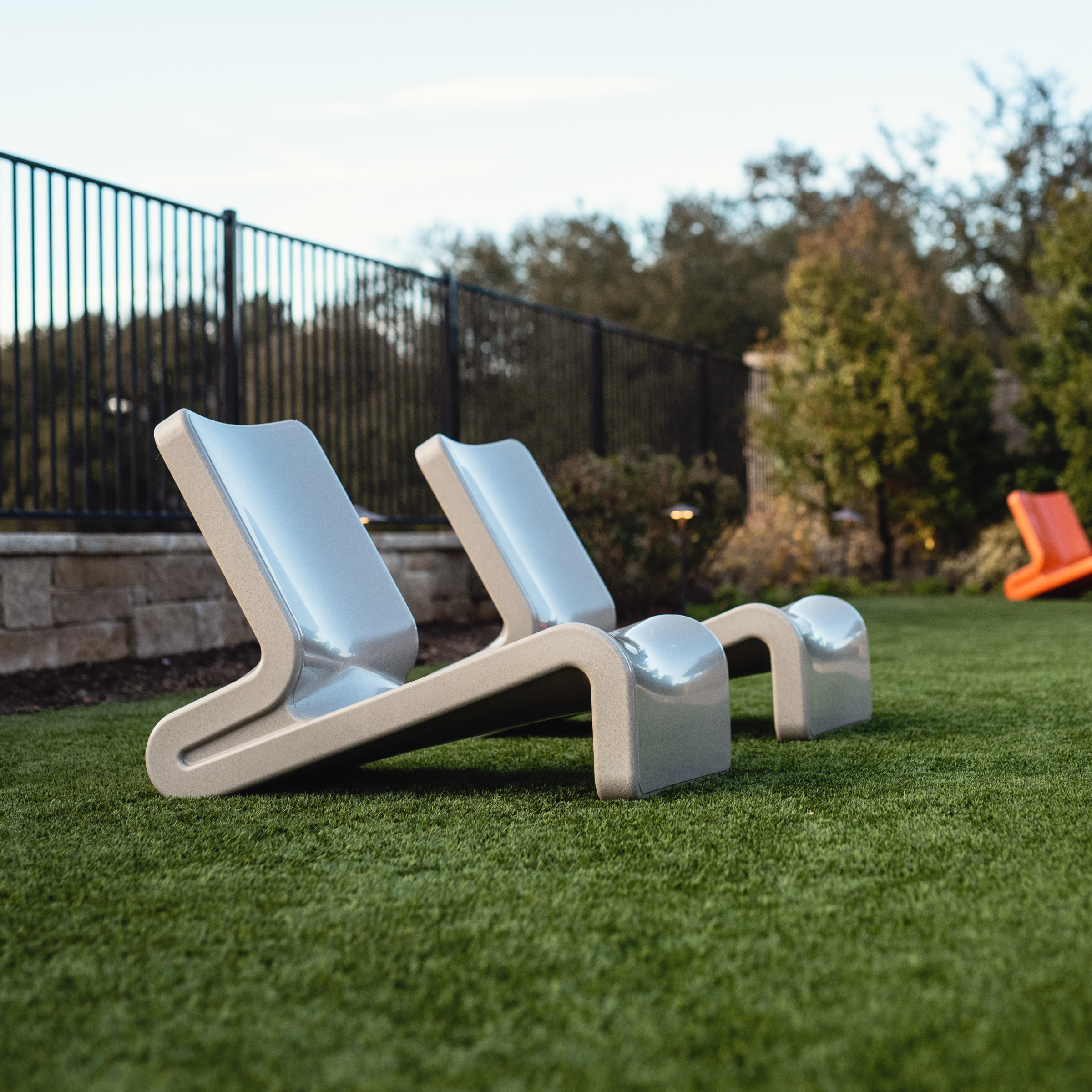 Line Lounge Chair