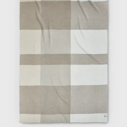 Signature Indoor Outdoor Throw - Estate Plaid Fawn