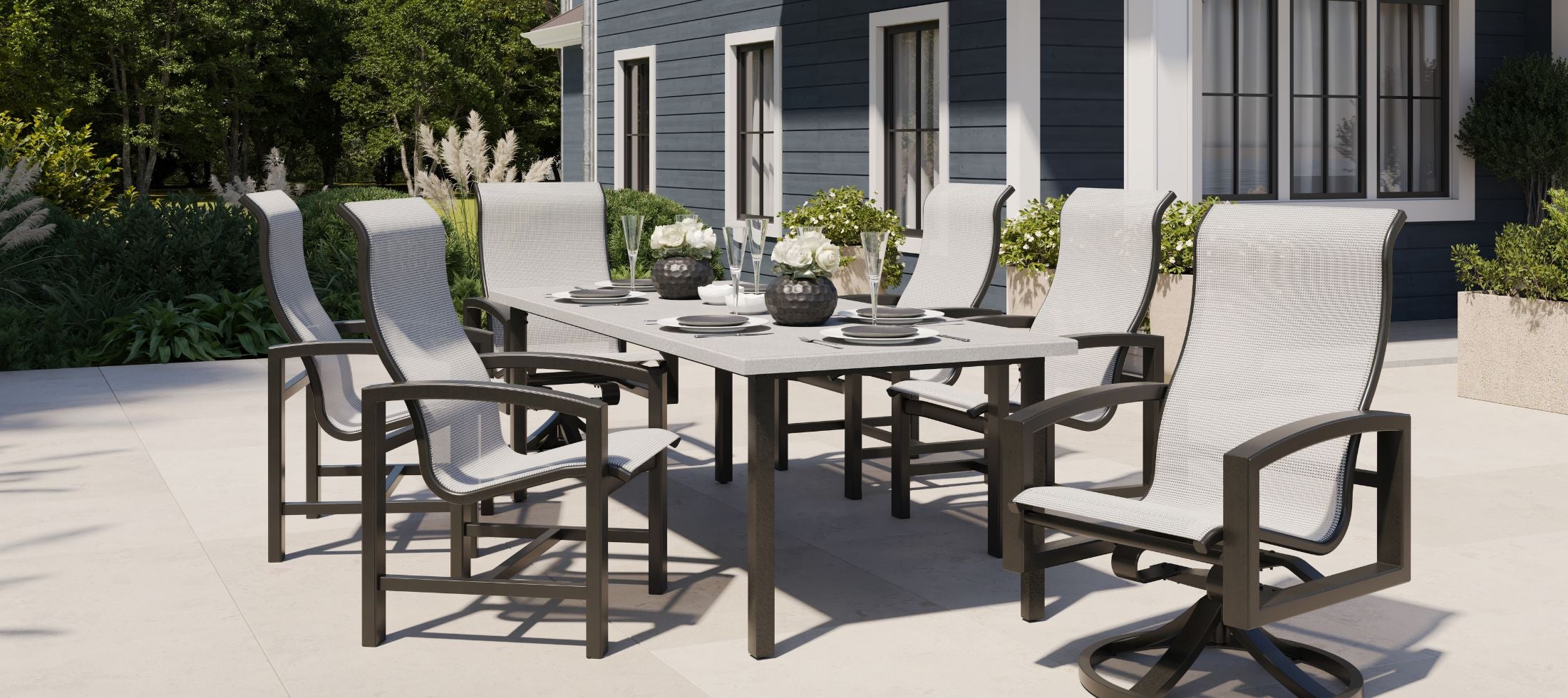 Tropitone Lakeside Table and Chairs