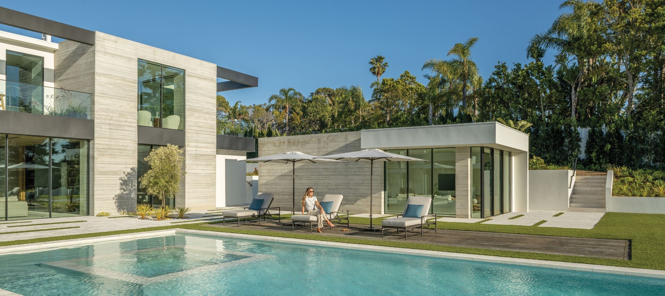 Sunset West Pietra Lounge Chairs and Table