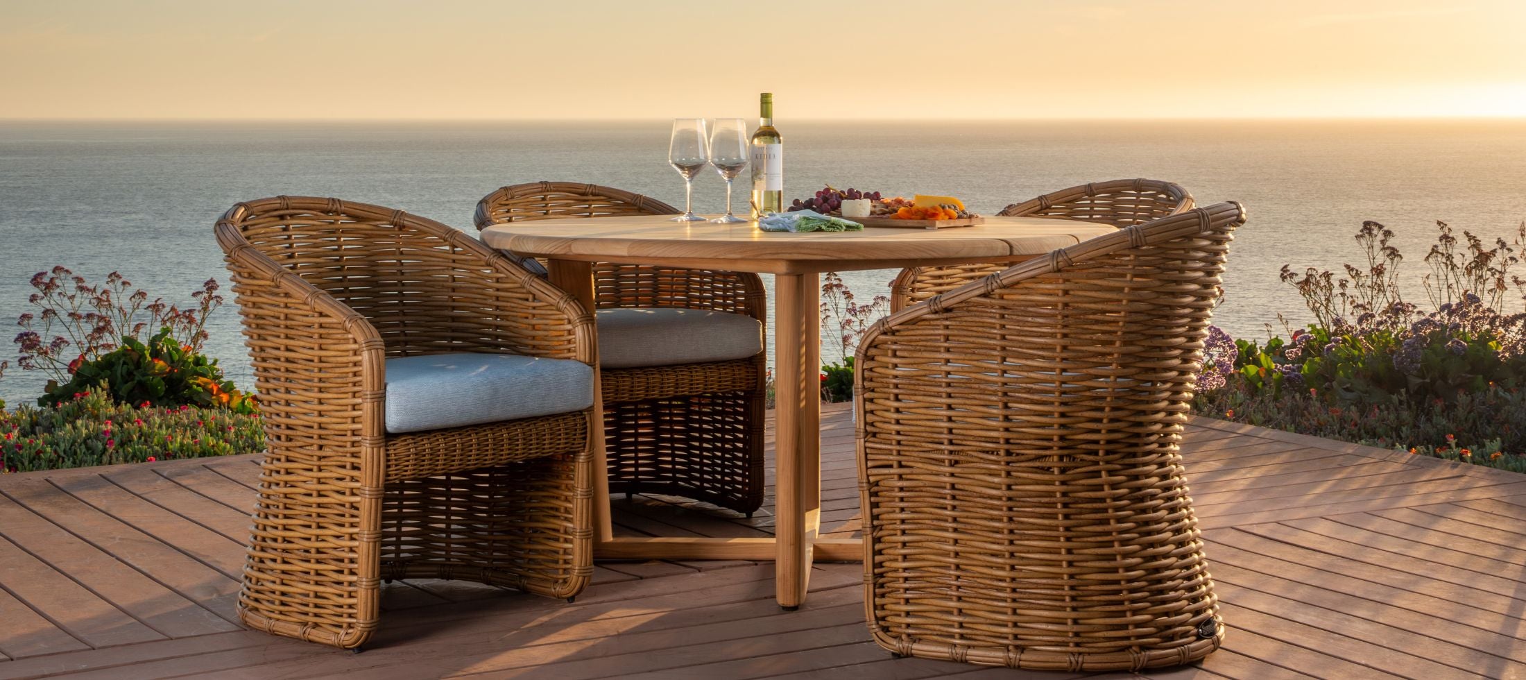 Sunset West Playa Chairs and Table